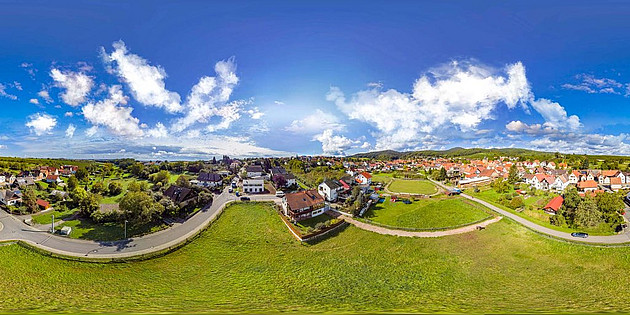 Virtuelle Tour mit Luftbilder der Ferienwohnung in Oberotterbach Pfalz