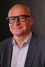 Herr Krützmann Business Shooting